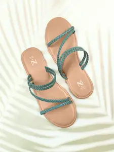 THE MADRAS TRUNK Women Textured Open Toe Flats