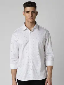 Van Heusen Sport Men Micro Ditsy Printed Spread Collar Slim Fit Casual Shirt