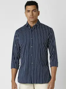 Van Heusen Sport Men Striped Spread Collar Slim Fit Casual Shirt