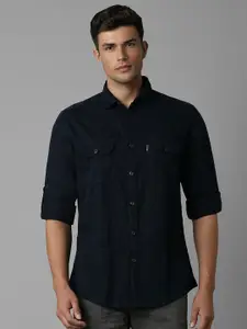 Louis Philippe Jeans Men Slim Fit Solid Pocket Detailing Pure Cotton Casual Shirt