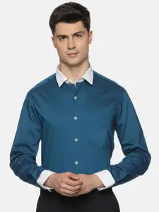 THE FORMAL CLUB Men Contrast Collar Solid Formal Shirt