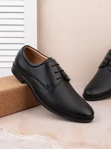 INVICTUS Men Leather Formal Derbys