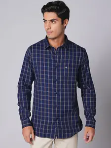 Oxemberg Men Spread Collar Slim Fit Checked Casual Shirt