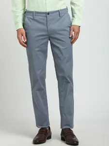 Turtle Men Relaxed Mid-Rise Slim Fit Trousers