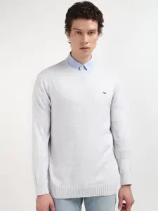 Tommy Hilfiger Men Solid Round Neck Sweater