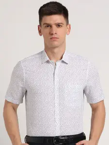 Turtle Men Micro Ditsy Printed Spread Collar Formal Shirt