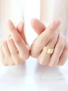 Jewels Galaxy Set Of 2 Gold-Plated Finger Ring
