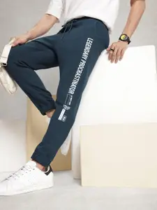 WROGN Men Typography Printed Comfort Fit Joggers