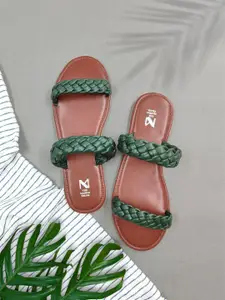 THE MADRAS TRUNK Women Printed One Toe Flats