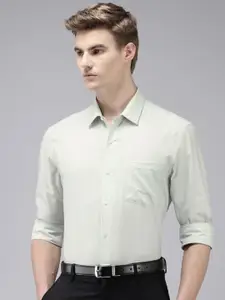 Arrow Manhattan Slim Fit Textured Self Design Pure Cotton Formal Shirt