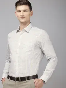 Arrow Pure Cotton Manhattan Slim Fit Opaque Checked Formal Shirt