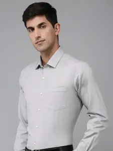 Arrow Pure Cotton Manhattan Slim Fit Self-Design Textured Formal Shirt