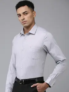 Arrow Pure Cotton Manhattan Slim Fit Striped Formal Shirt