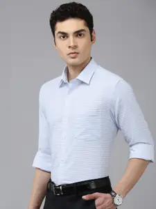 Arrow Pure Cotton Self Design Textured Manhattan Slim Fit Opaque Formal Shirt