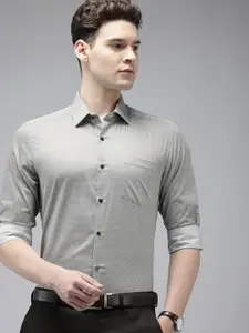 Arrow Pure Cotton Manhattan Slim Fit Opaque Printed Formal Shirt