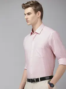 Arrow Manhattan Slim Fit Textured Self Design Pure Cotton Formal Shirt