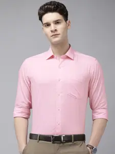 Arrow Pure Cotton Manhattan Slim Fit Striped Formal Shirt