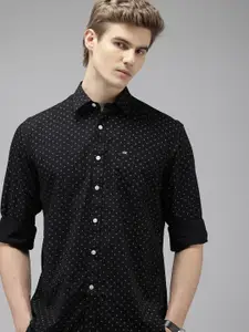 Arrow Sport Pure Cotton Slim Fit Geometric Printed Casual Shirt