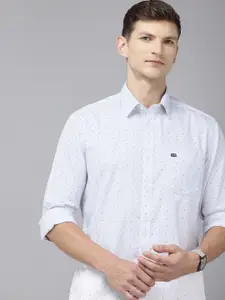 Arrow Sport Pure Cotton Manhattan Slim Fit Tropical Printed Casual Shirt