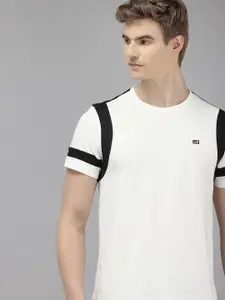 Arrow Sport Round Neck Pure Cotton T-shirt