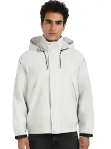 Calvin Klein Men Colourblocked Crop Sporty Jacket