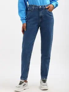 Calvin Klein Jeans Women Mom Fit High-Rise Low Distress Cotton Jeans