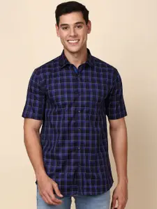 Allen Solly Men Slim Fit Spread Collar Checked Pure Cotton Casual Shirt