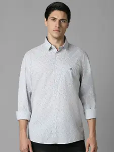 Louis Philippe Sport Men Slim Fit Opaque Printed Casual Shirt