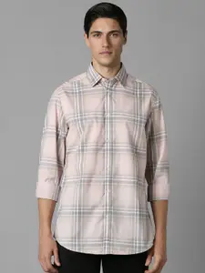 Louis Philippe Sport Men Tartan Checks Cotton Casual Shirt