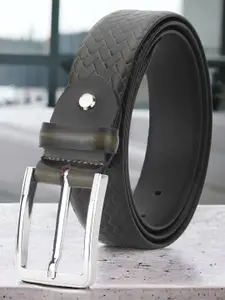 The Roadster Lifestyle Co. Men Textured Slider Buckle Closure Belt