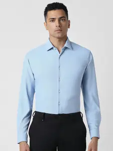 Van Heusen Men Opaque Solid Spread Collar Formal Shirt