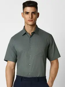 Van Heusen Men Printed Spread Collar Formal Shirt