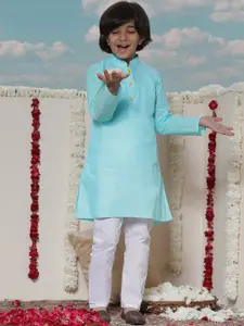 VASTRAMAY Boys Mandarin Collar Straight Kurta with Pyjamas