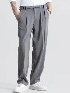 Snitch Men Relaxed Tapered Fit Trousers