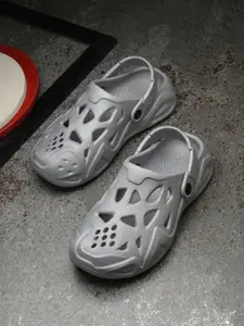 HRX by Hrithik Roshan Men Grey Textured Croslite Clogs