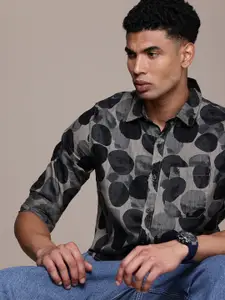 WROGN Men Slim Fit Printed Pure Cotton Casual Shirt