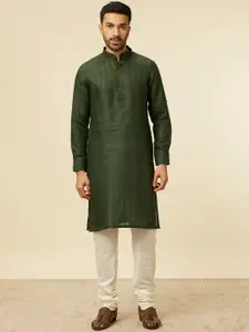 Manyavar Mandarin Collar Long Sleeves Linen Straight Kurta