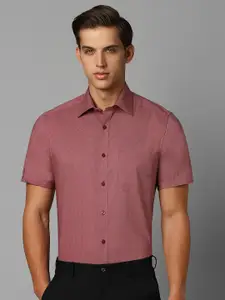 Louis Philippe Classic Fit Micro Ditsy Printed  Half Sleeves Formal Shirt