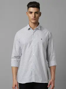 Louis Philippe Sport Vertical Striped Slim Fit Cotton Opaque Casual Shirt
