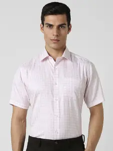 Van Heusen Spread Collar Short Sleeves Regular Fit Cotton Checked Formal Shirt
