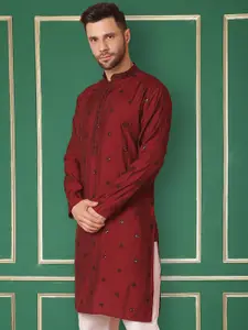 Jompers Floral Sequinned Embroidered Straight Kurta