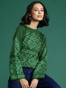 Sangria Ethnic Motifs Flared Sleeve Pullover