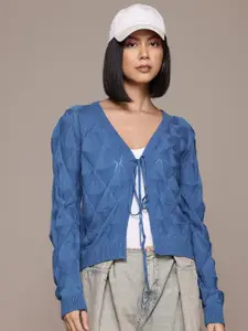 The Roadster Lifestyle Co. Tie-Up Front Knitted Sweaters