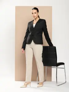 her by invictus Textured Singe-Breasted Smart Casual Blazer