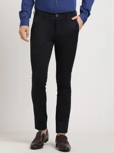 Turtle Men Checked Smart Tapered Fit Cotton Stretch Mid-Rise Trouser