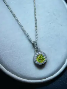 Taraash 925 Sterling Silver Cubic Zirconia Studded Pendant With Chain