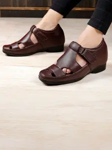 Bxxy Men Hidden Elevator Shoe-Style Sandals