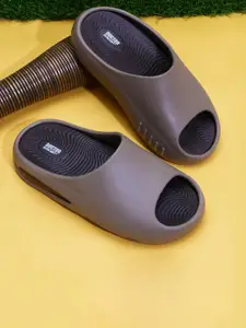 DOCTOR EXTRA SOFT Men Open Toe Sliders