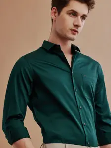 Aldeno Spread Collar Slim Fit Satin Formal Shirt