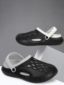 The Roadster Lifestyle Co. Men Black Self Design Clogs